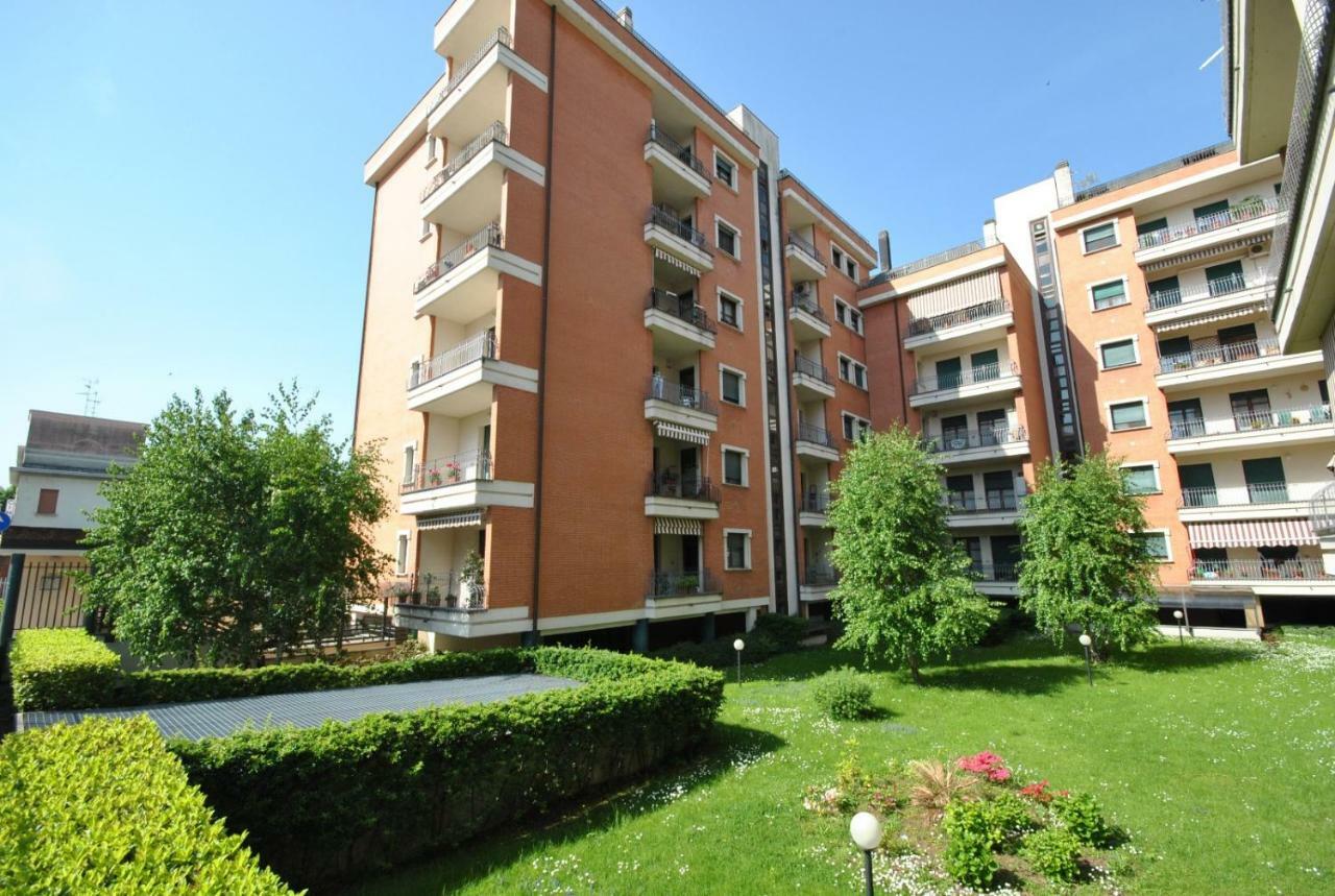 Chicco Small Business By Cinelli Apartment Верчели Екстериор снимка